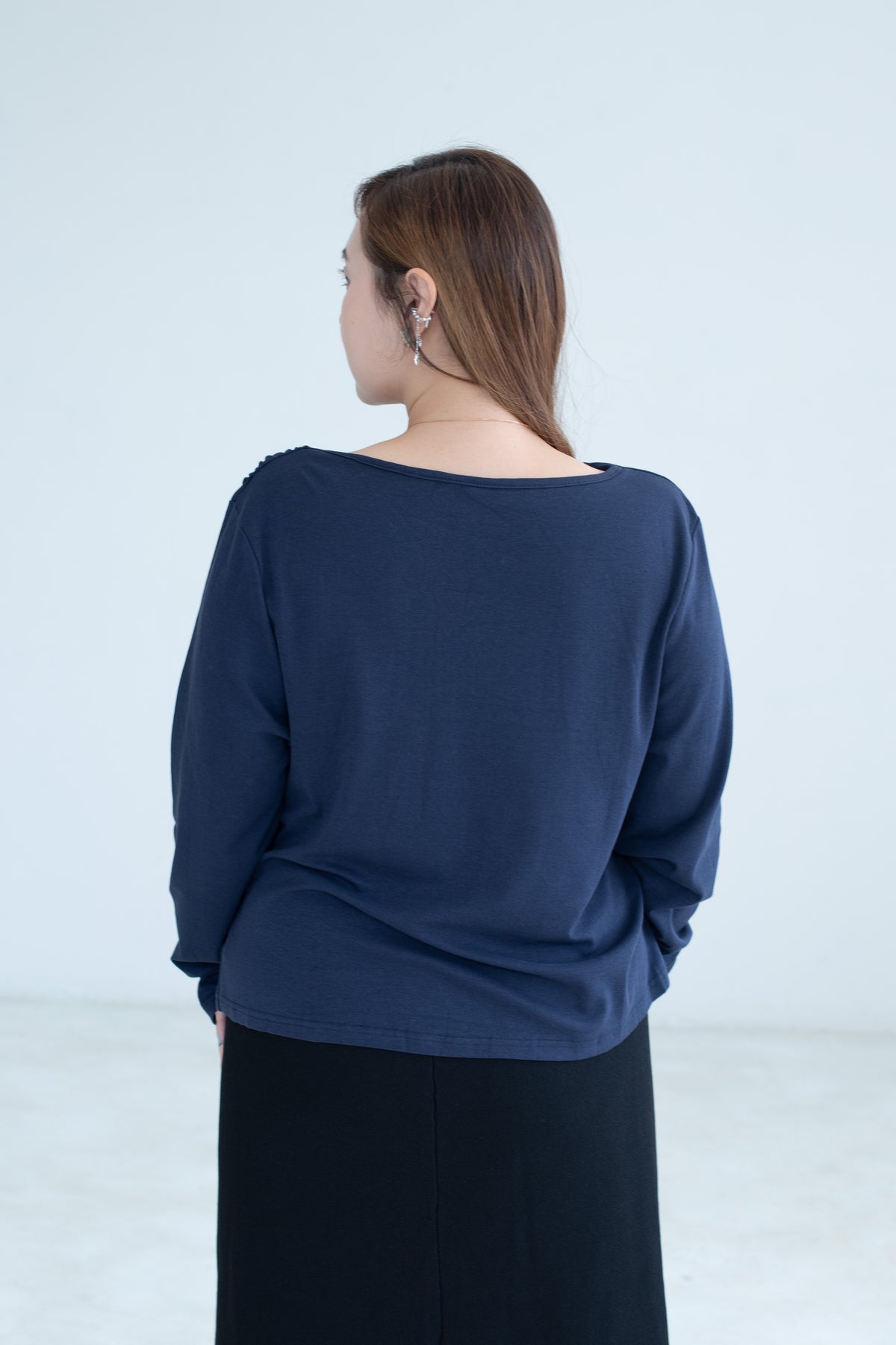 Asymmetric Twist Neck Top