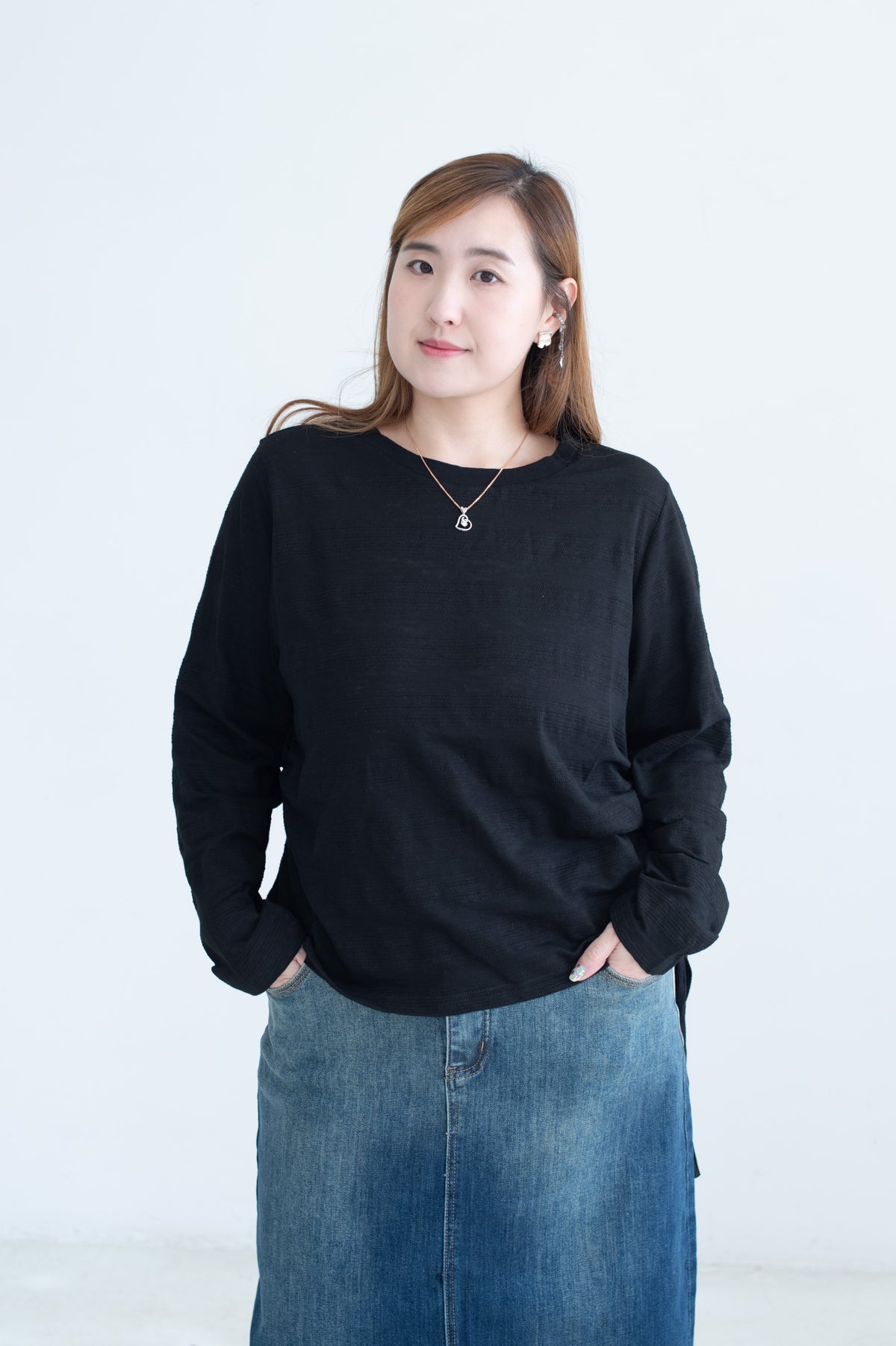 圓領側束繩上衣