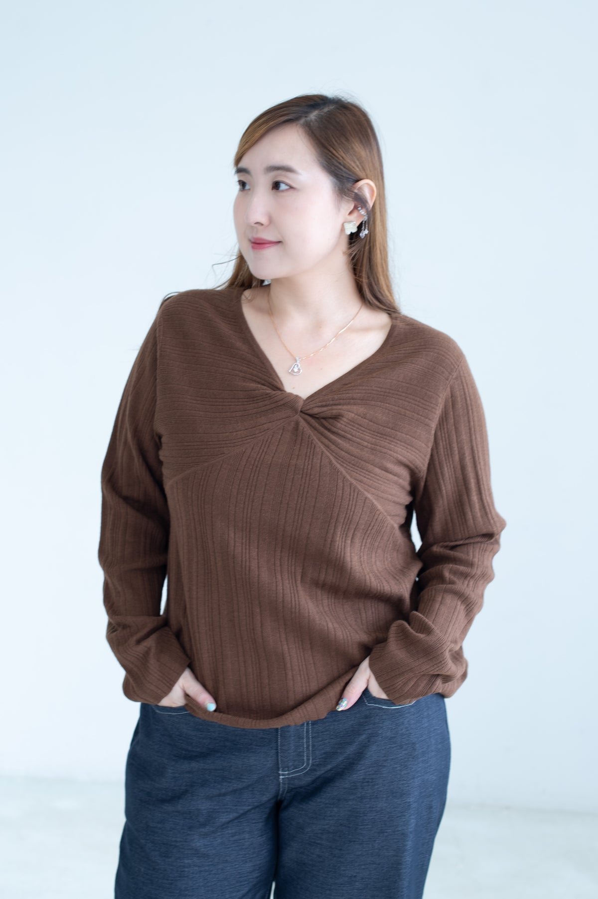 V-Neck Ribbed Twist Knit Top