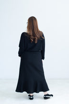 Contrast Collar Knit Top