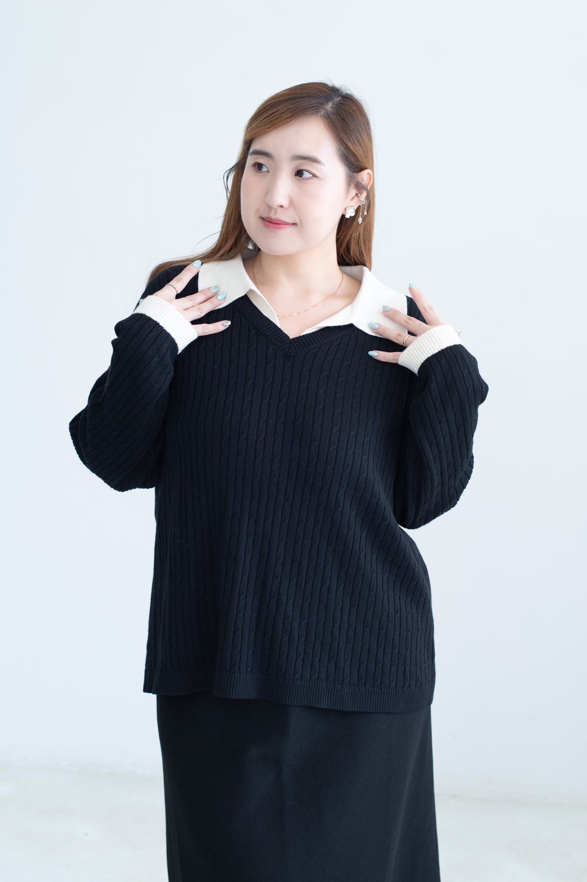 Contrast Collar Knit Top