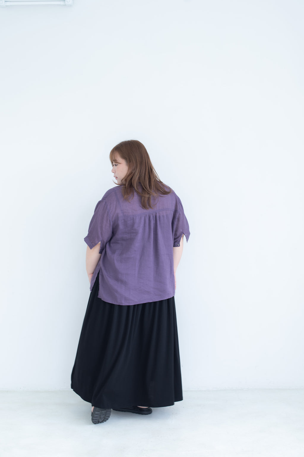 Linen Blend V-Neck Top