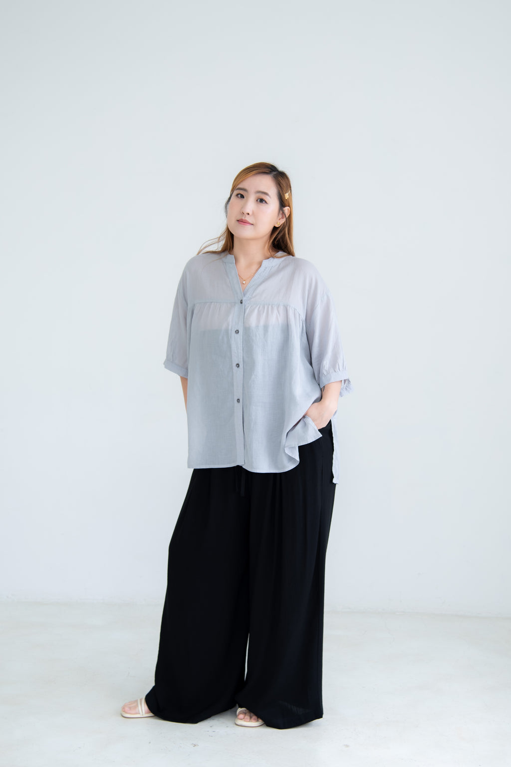 Linen Blend V-Neck Top