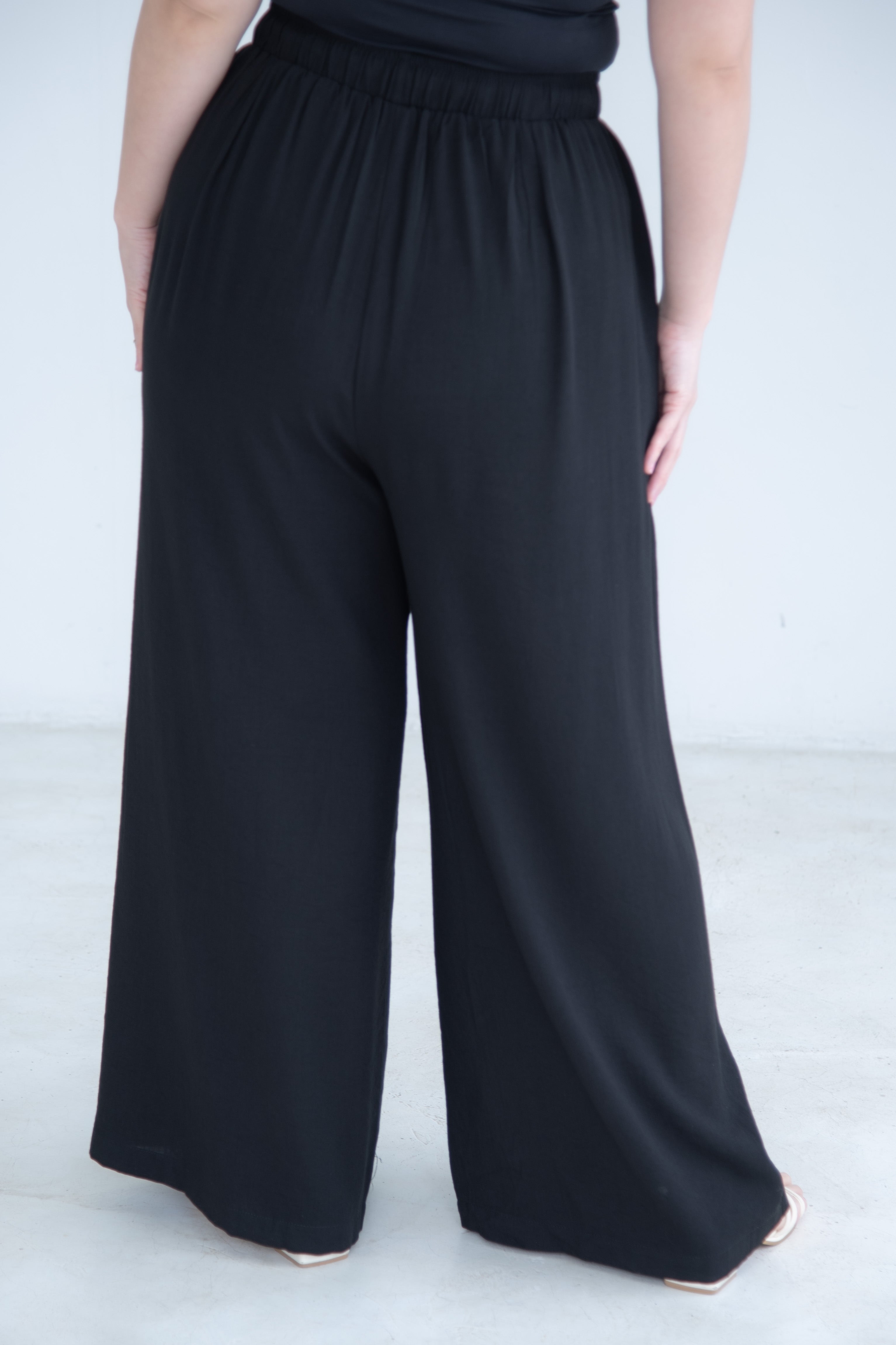 Linen-Look Wide Leg Trousers