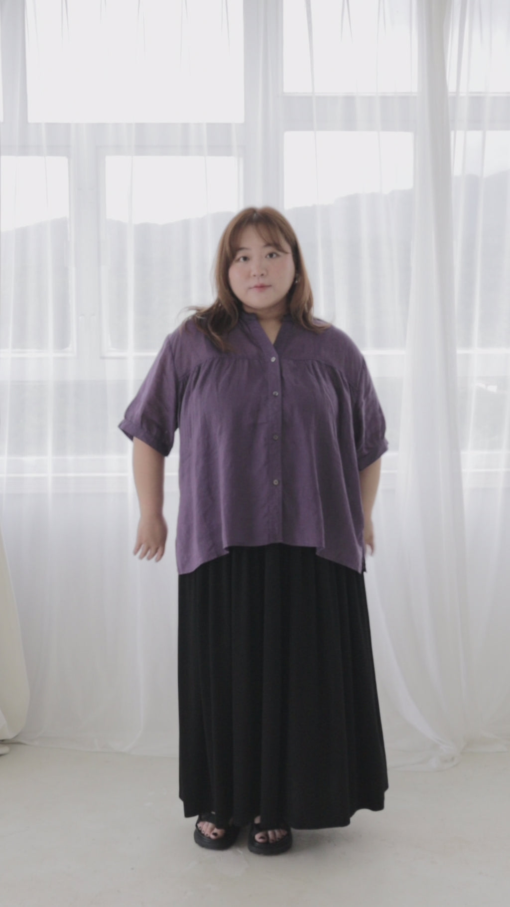 Linen Blend V-Neck Top
